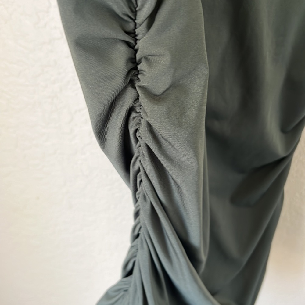 Theory green ruched travel jersey tank top - Picture 7 of 10